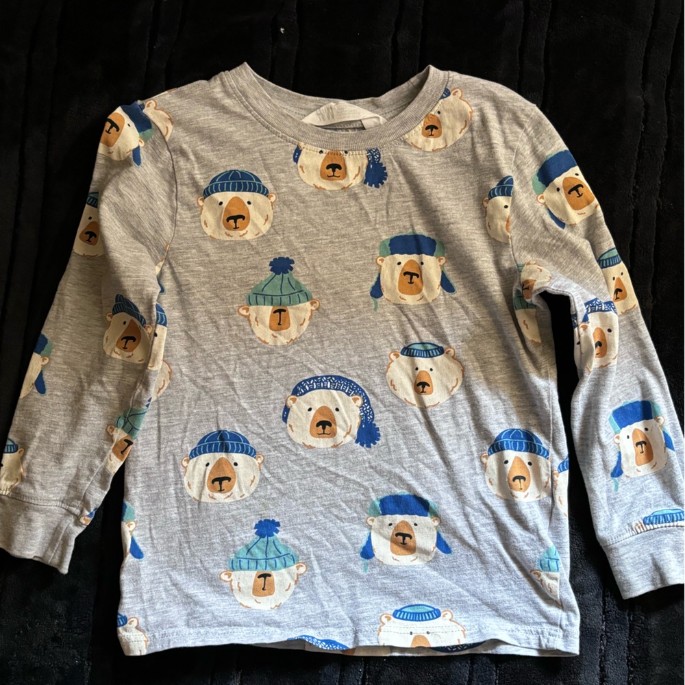 Boy’s clothes